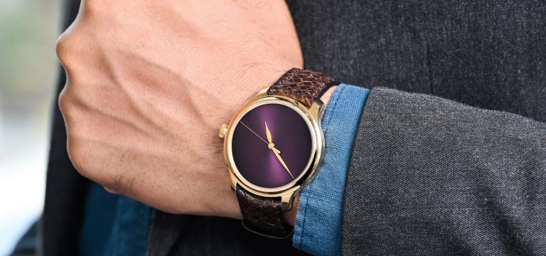 Look at the best watches before you purchase